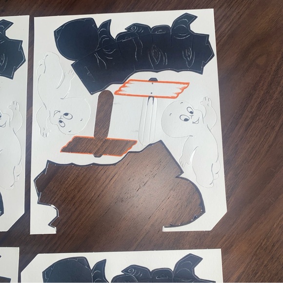 Hallmark Casper the friendly ghost nut cups.  6 unused in original 1960s pack! - Picture 3 of 7